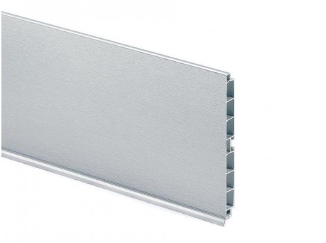 KAP Plinta 310 cu folie aluminiu lucios,4m
